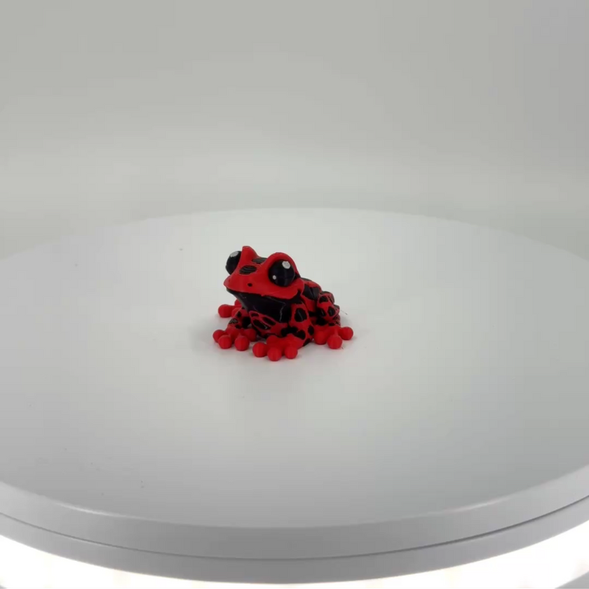 Flip the Poison Dart Frog mini Filament Foundry